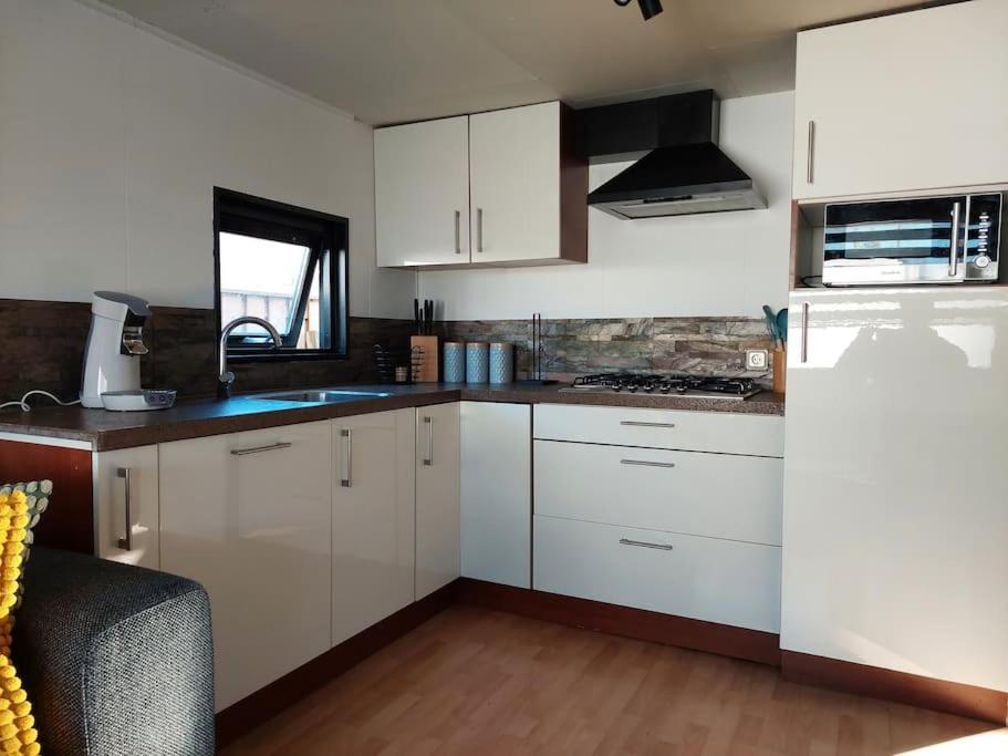 Stelle Maris, Nice Place In Heinkenszand, 2 Bedrooms, Outdoor Swimming Pool, Wifi Smart Tv And Privacy Luaran gambar